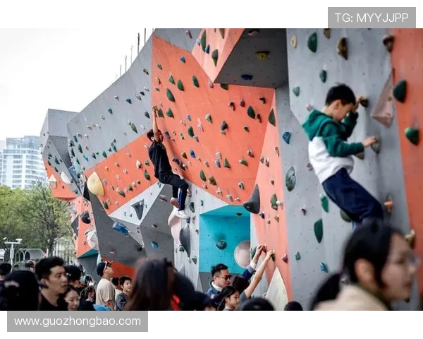 上海极限运动队在世界攀岩锦标赛中以81分领先积分榜，展现强劲实力