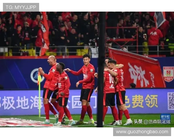 亚运会特别报道：成都排球队如何在挑战中实现历史性突破与辉煌成就