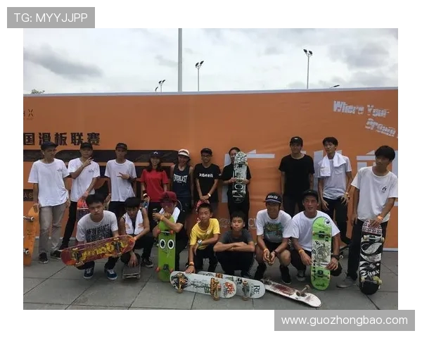广州滑板队在极限运动嘉年华积分榜中以90分稳居第一名