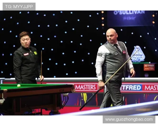 武汉排球队在大师赛中的默契配合与战术执行分析