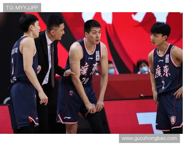 2016年CBA季后赛广东队与广厦队的精彩对决回顾与分析 2016年CBA季后赛广东队与广厦队的精彩对决回顾与分析