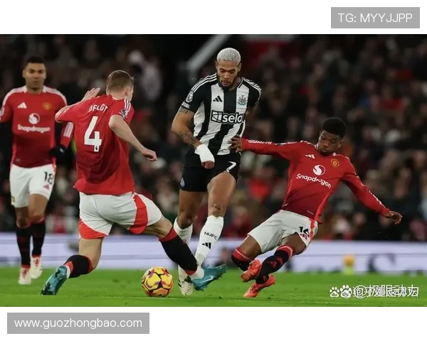 曼联主场迎战纽卡斯全力争胜期待精彩对决