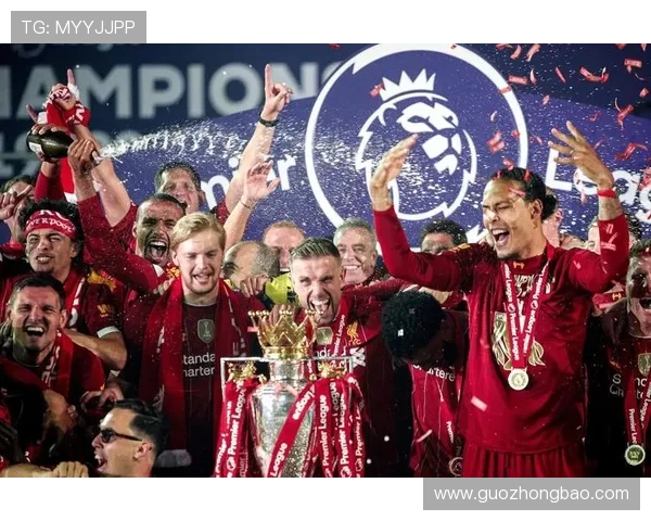 狼队与哈德斯菲激战正酣谁能在英超赛场上笑到最后