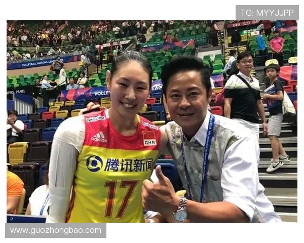 杨娜专访：从排球新星到传奇教练的成长之路与心路历程回顾